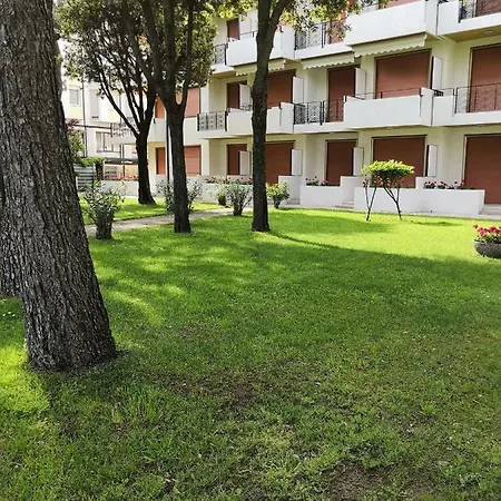Condominio Park アパート